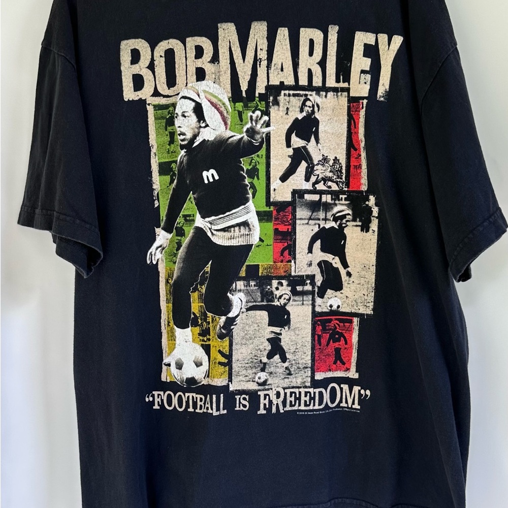 Bob‎ Marley Black T-Shirt with Bold Graphic